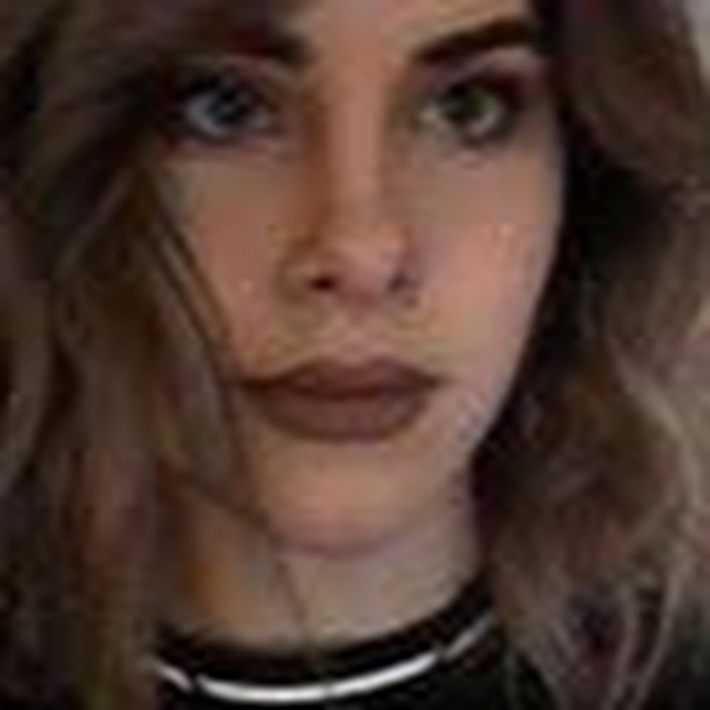 Meet your Posher, Dominique